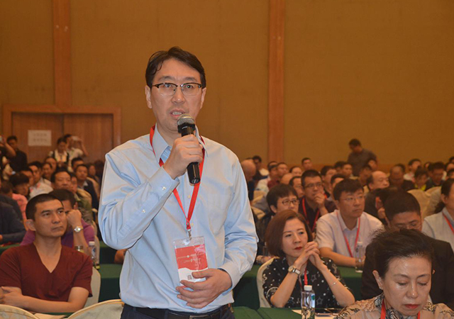 我院杨博华教授、章新根主任出席第5届中西医结合糖尿病足高峰论坛(图12) 我院杨博华教授、章新根主任出席第5届中西医结合糖尿病足高峰论坛(图12)